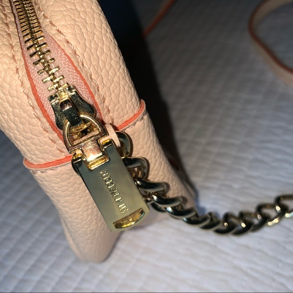 GWP - Steve Madden cross body purse 👜 - Picture 9 of 9